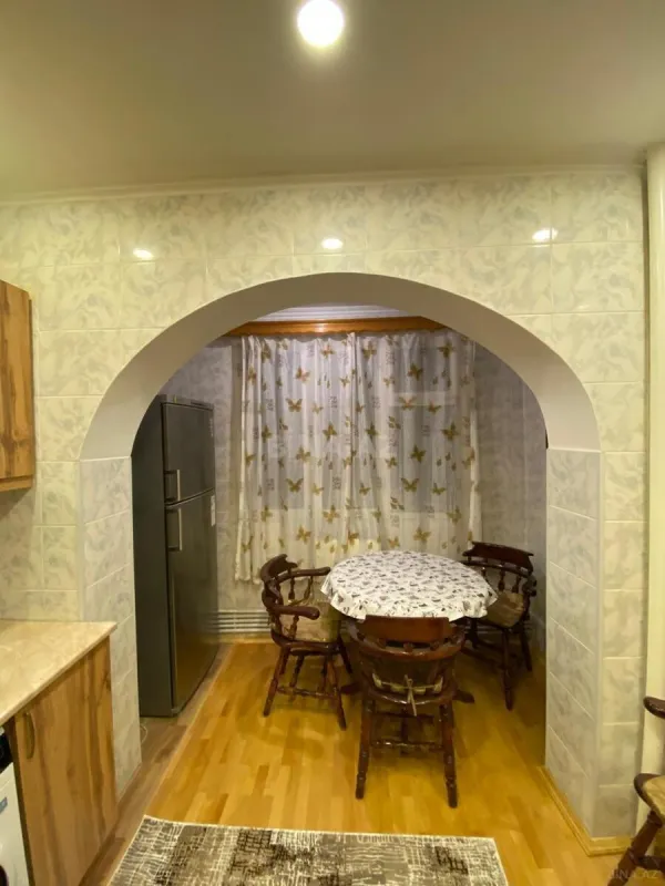 Kirayə verilir 3 otaqlı mənzil 80 m²