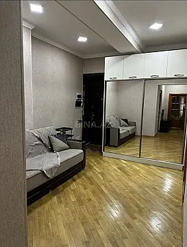Satılır 2 otaqlı mənzil 90 m²
