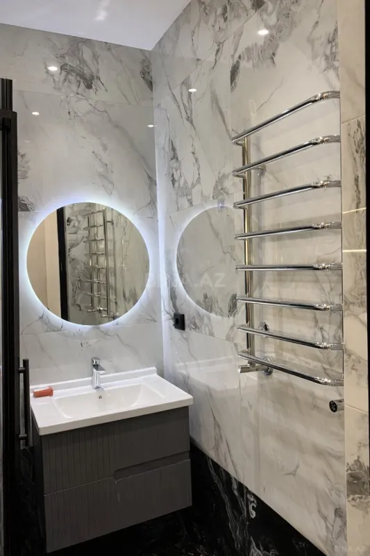 Satılır 2 otaqlı mənzil 64 m²