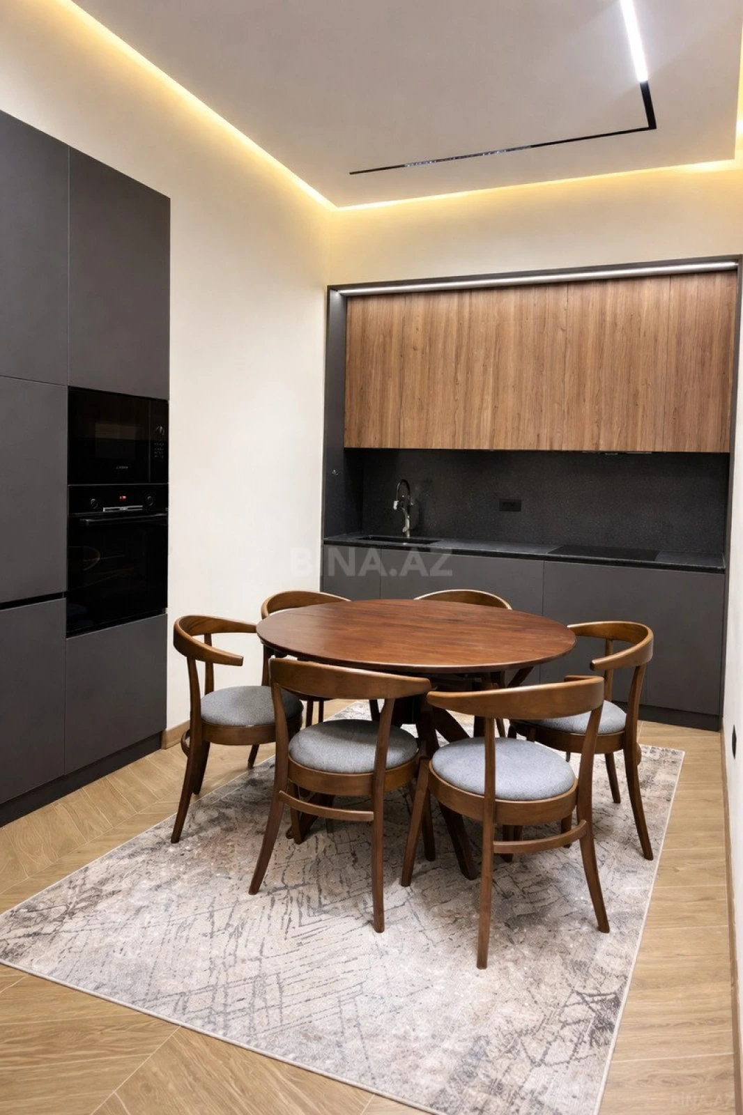 Satılır 2 otaqlı mənzil 64 m²