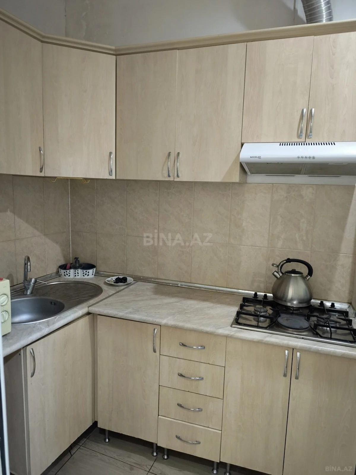 Kirayə verilir 4 otaqlı ofis 150 m²