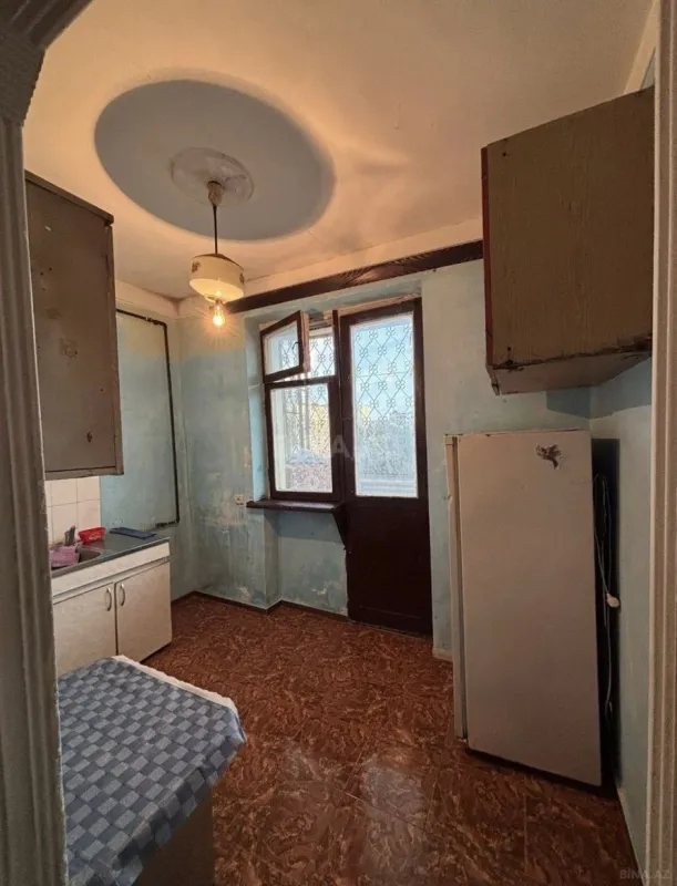 Satılır 1 otaqlı mənzil 40 m²