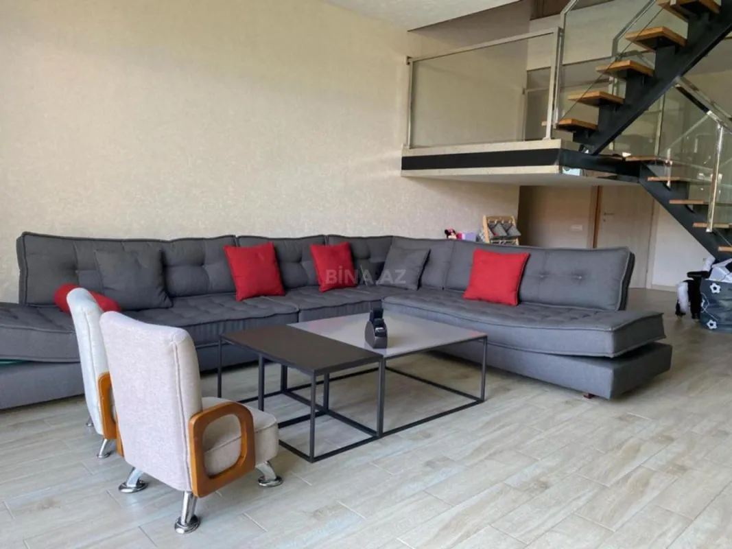 Kirayə verilir 5 otaqlı həyət evi 400 m²