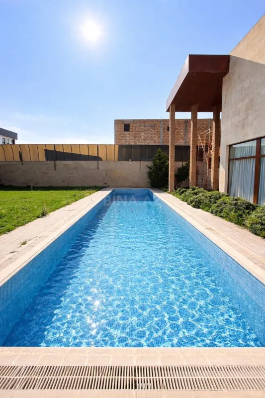 Kirayə verilir 5 otaqlı həyət evi 400 m²