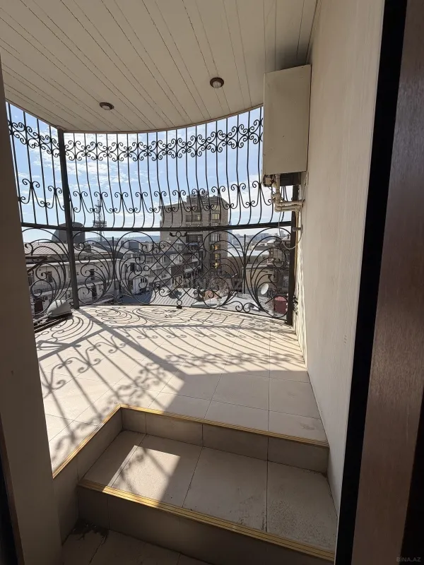 Kirayə verilir 3 otaqlı ofis 100 m²