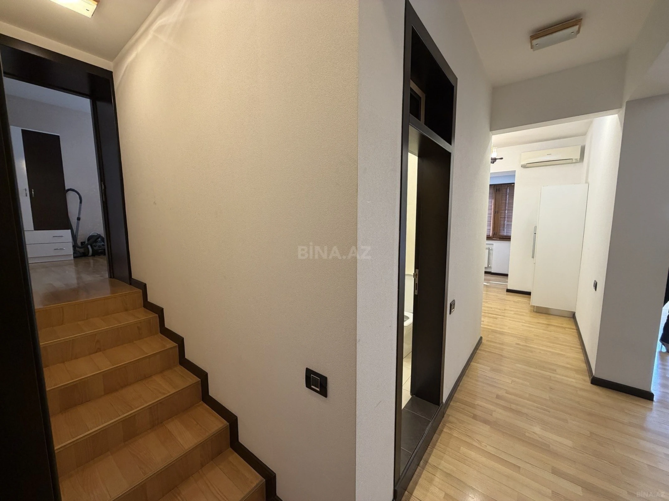 Kirayə verilir 3 otaqlı ofis 100 m²