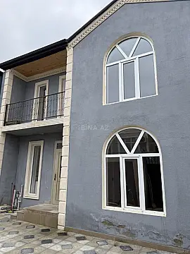 Satılır 4 otaqlı həyət evi 158 m²