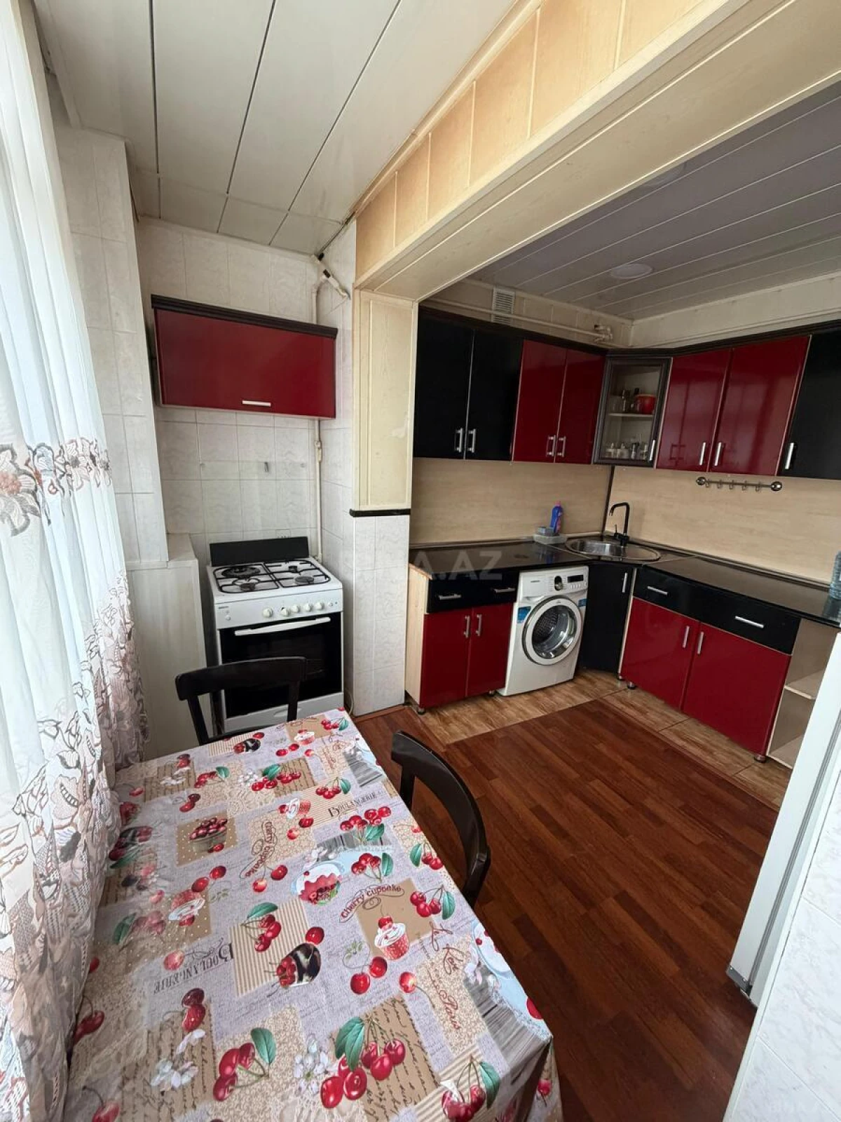 Kirayə verilir 2 otaqlı mənzil 55 m²