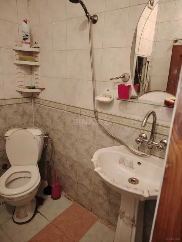 Kirayə verilir 2 otaqlı mənzil 50 m²