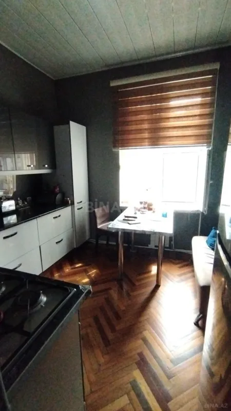 Satılır 3 otaqlı mənzil 75 m²