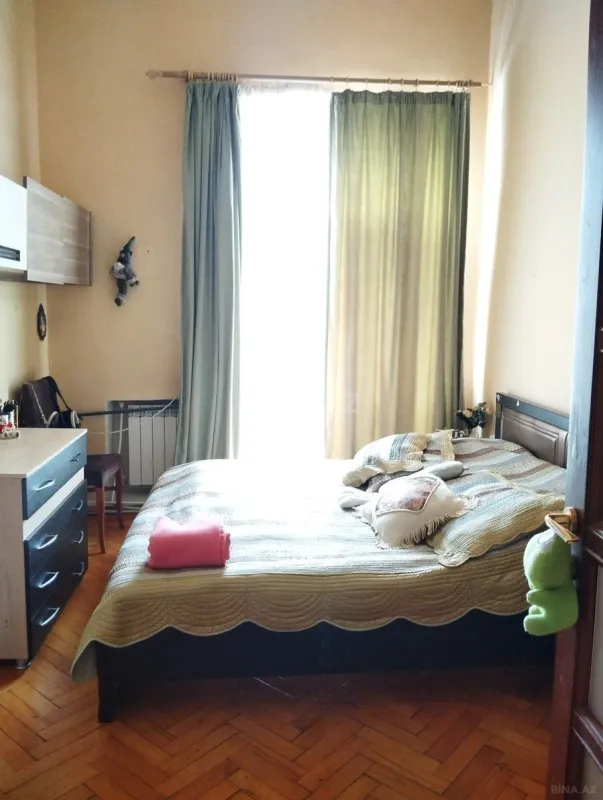Satılır 3 otaqlı mənzil 75 m²