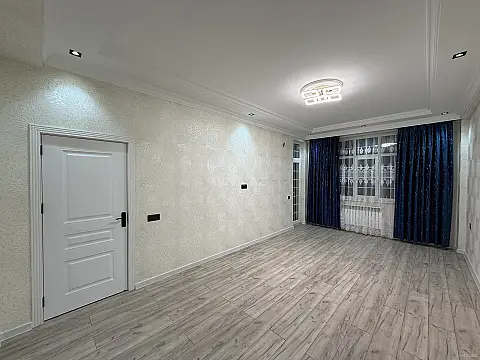 Satılır 3 otaqlı mənzil 116 m²