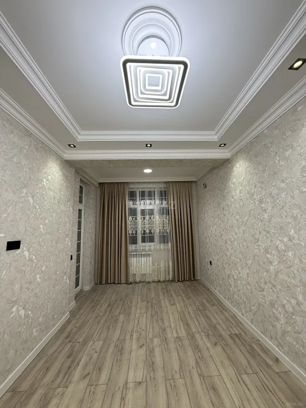Satılır 3 otaqlı mənzil 116 m²
