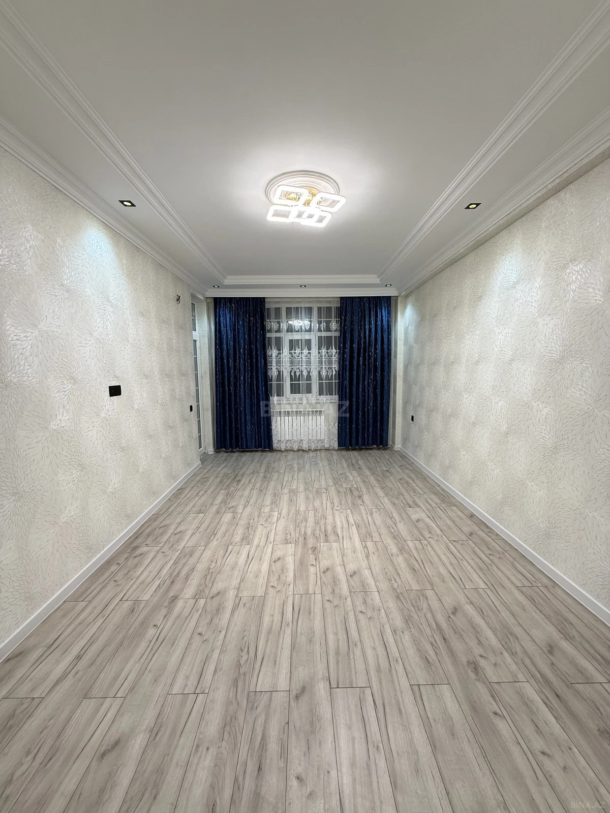 Satılır 3 otaqlı mənzil 116 m²