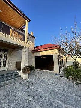 Kirayə verilir 6 otaqlı həyət evi 400 m²