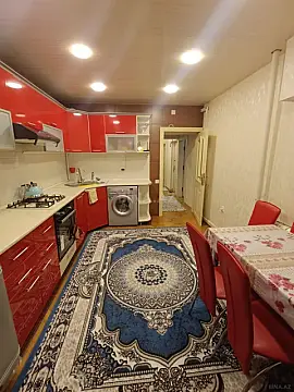 Kirayə verilir 2 otaqlı mənzil 60 m²
