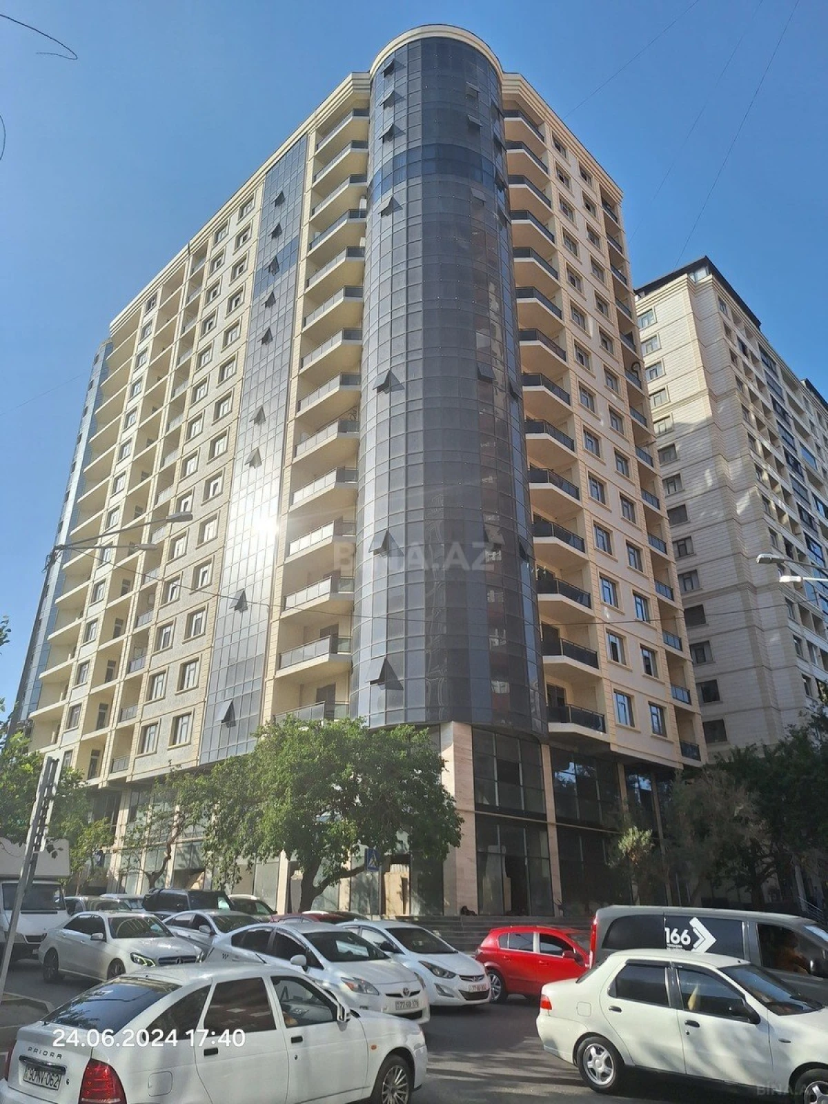 Satılır 1 otaqlı mənzil 62 m²