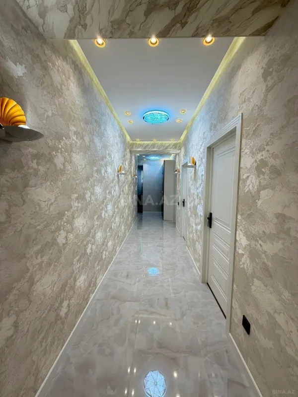 Satılır 3 otaqlı mənzil 110 m²