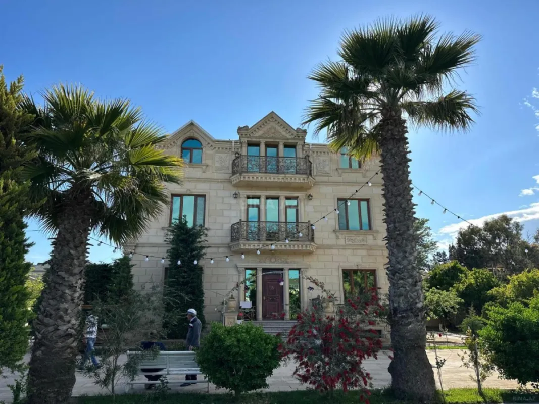 Kirayə verilir 6 otaqlı həyət evi 400 m²