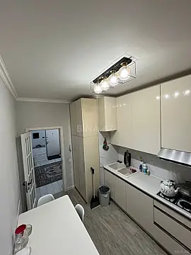 Satılır 3 otaqlı mənzil 87 m²