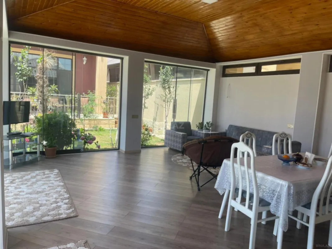 Kirayə verilir 5 otaqlı həyət evi 400 m²