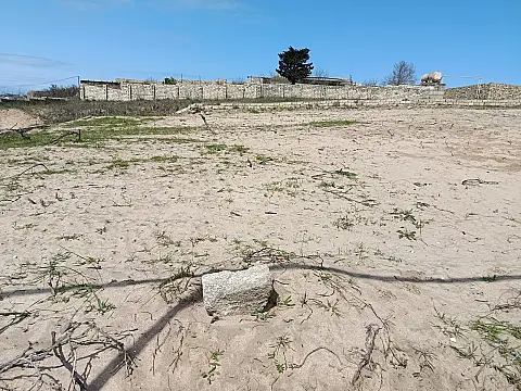 Satılır torpaq sahəsi 6 m²