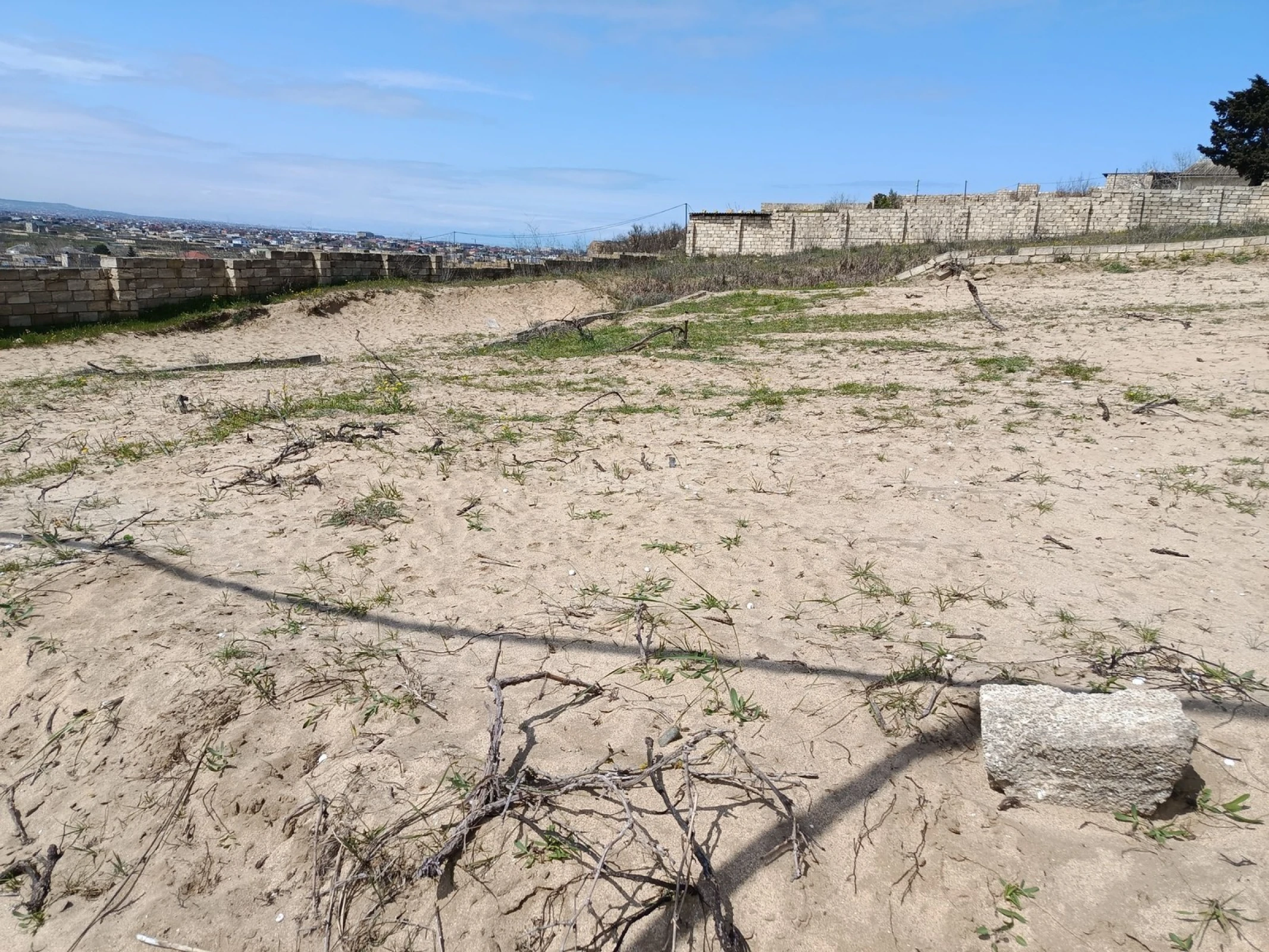 Satılır torpaq sahəsi 6 m²