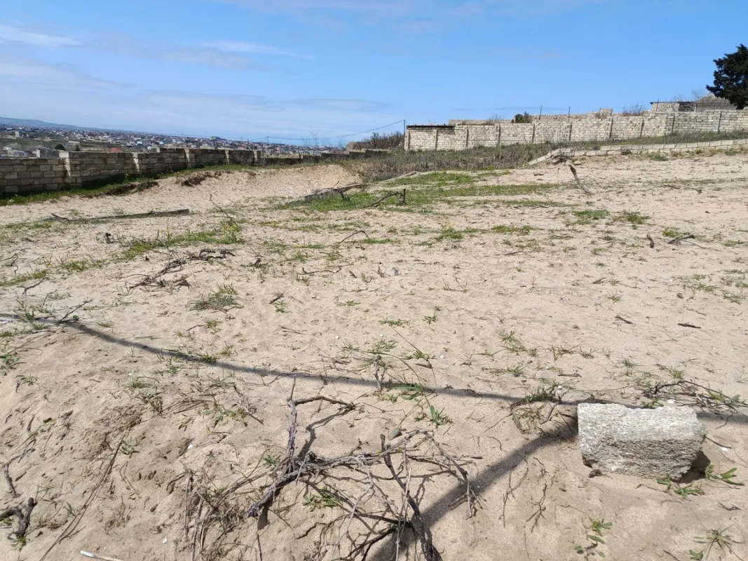 Satılır torpaq sahəsi 6 m²