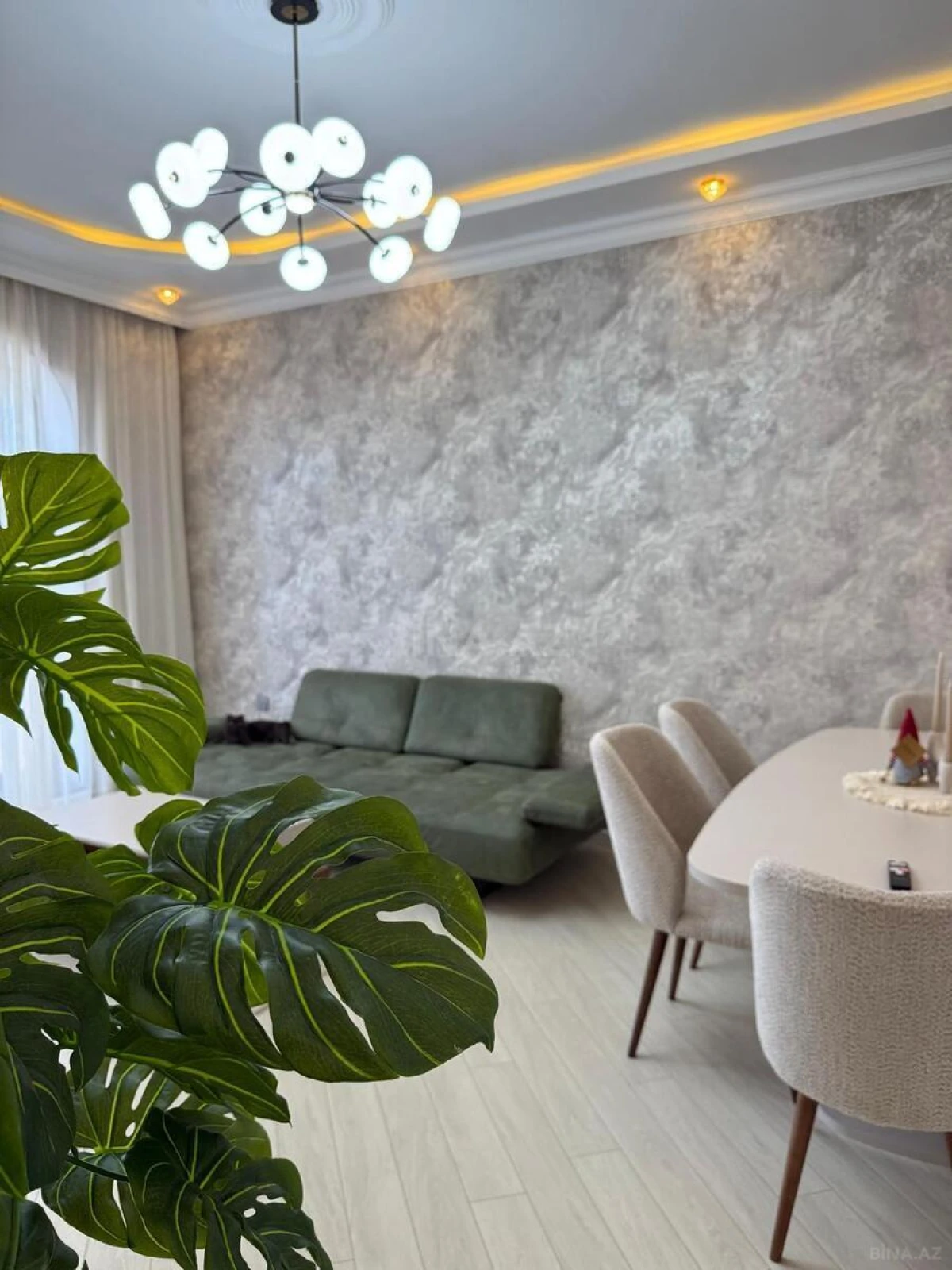 Kirayə verilir 4 otaqlı həyət evi 260 m²