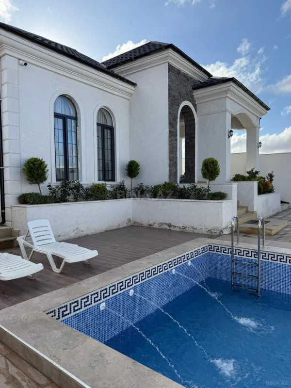 Kirayə verilir 4 otaqlı həyət evi 260 m²