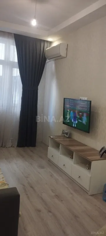 Satılır 3 otaqlı mənzil 75.5 m²