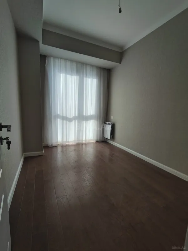 Kirayə verilir 3 otaqlı mənzil 83 m²