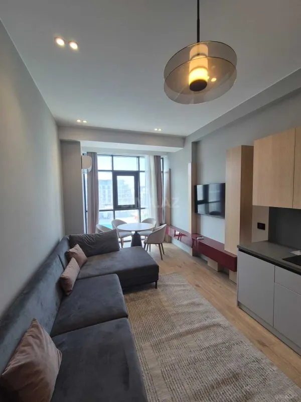 Kirayə verilir 2 otaqlı mənzil 65 m²