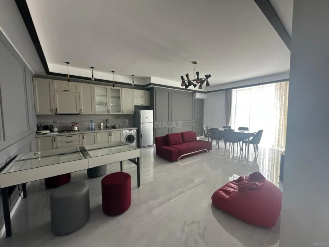 Kirayə verilir 4 otaqlı həyət evi 260 m²
