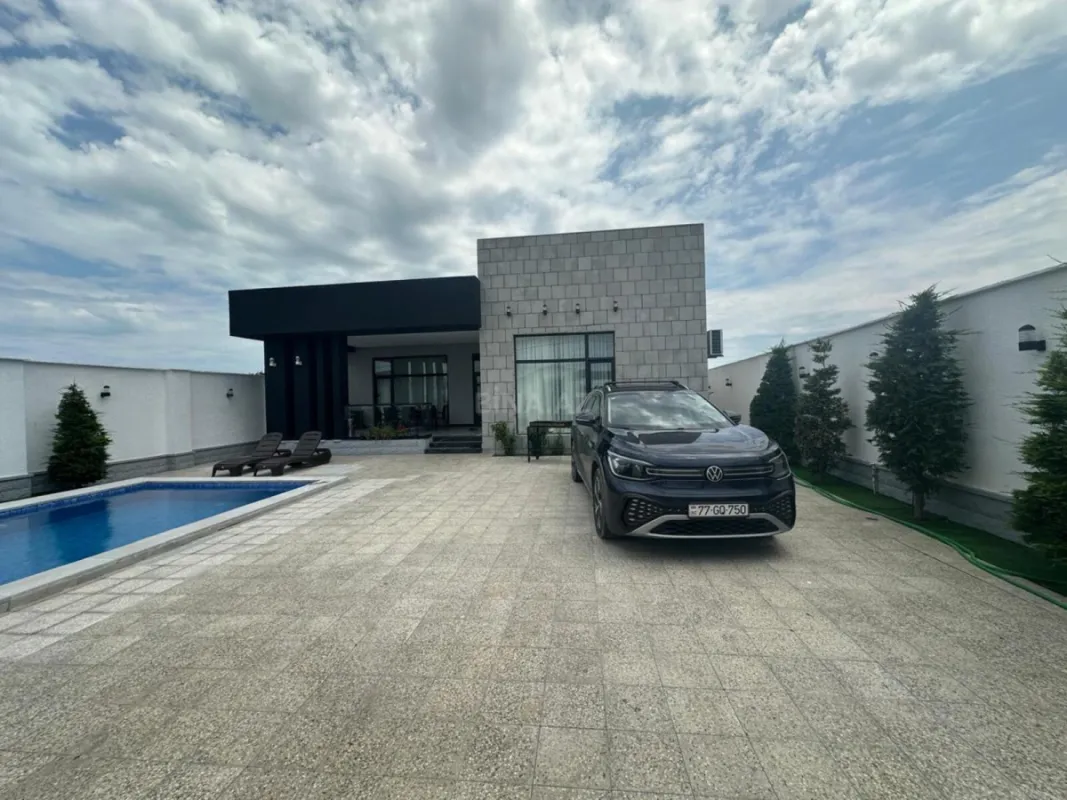 Kirayə verilir 4 otaqlı həyət evi 260 m²