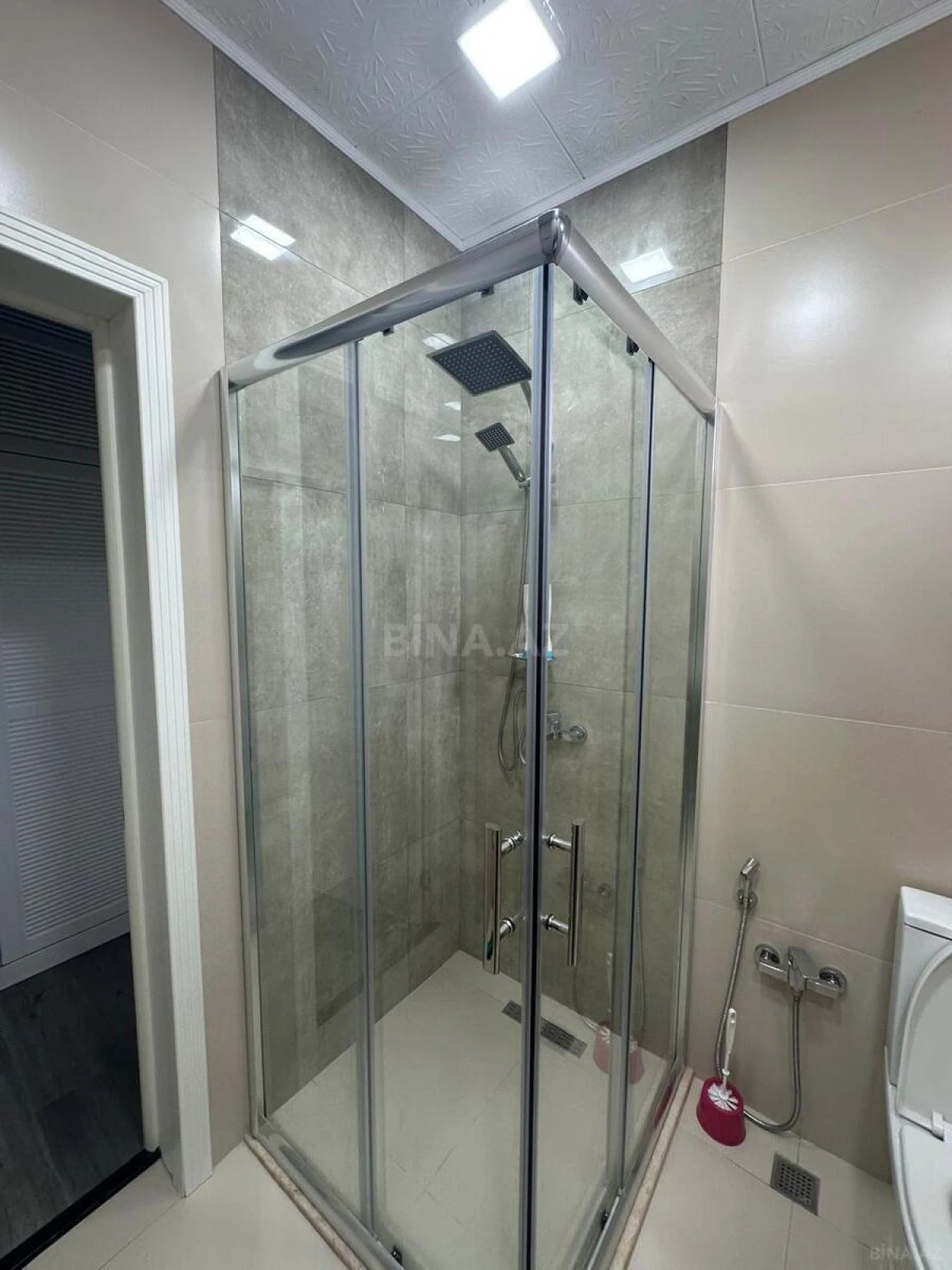 Kirayə verilir 4 otaqlı həyət evi 260 m²