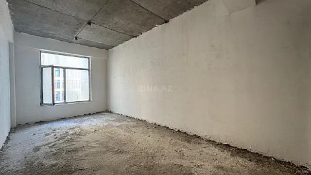 Satılır 4 otaqlı mənzil 171 m²