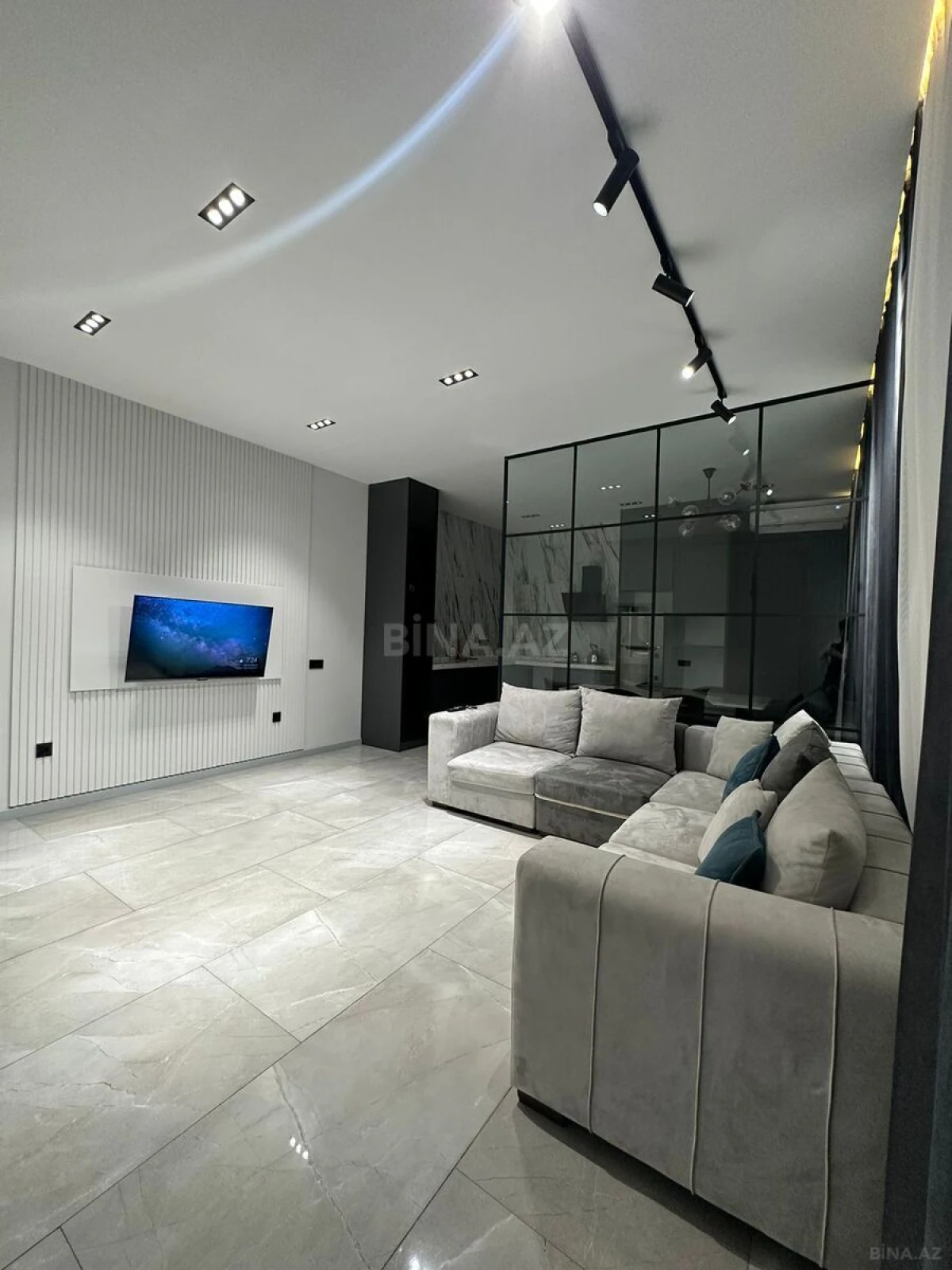 Kirayə verilir 4 otaqlı həyət evi 300 m²