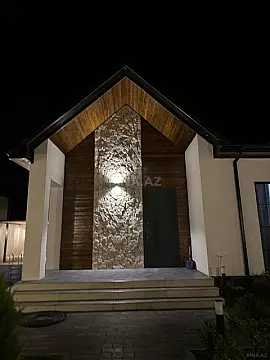 Kirayə verilir 4 otaqlı həyət evi 300 m²