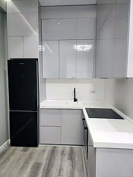 Satılır 2 otaqlı mənzil 53 m²