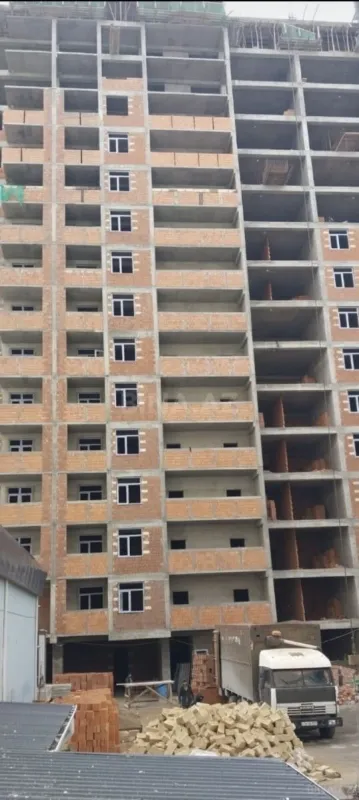 Satılır 2 otaqlı mənzil 53.3 m²