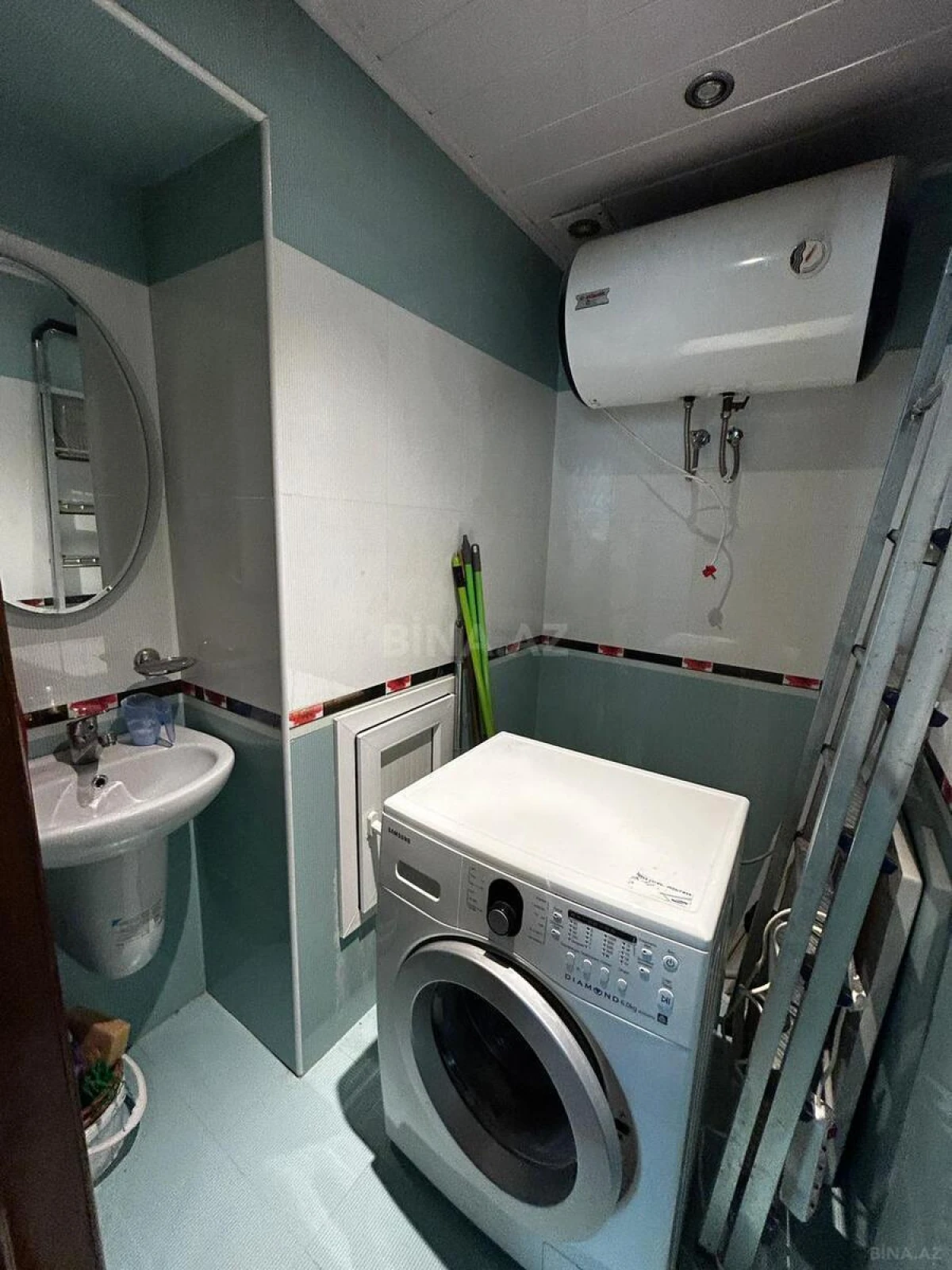 Kirayə verilir 4 otaqlı mənzil 160 m²