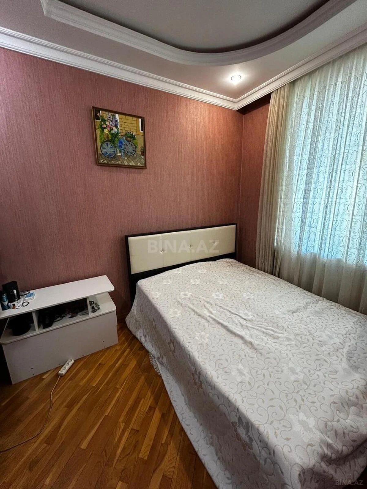 Kirayə verilir 4 otaqlı mənzil 160 m²