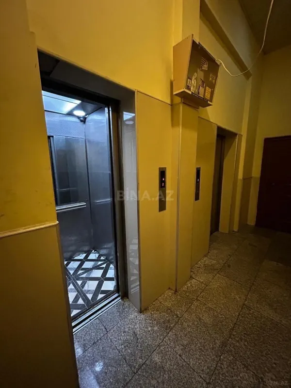 Kirayə verilir 4 otaqlı mənzil 160 m²