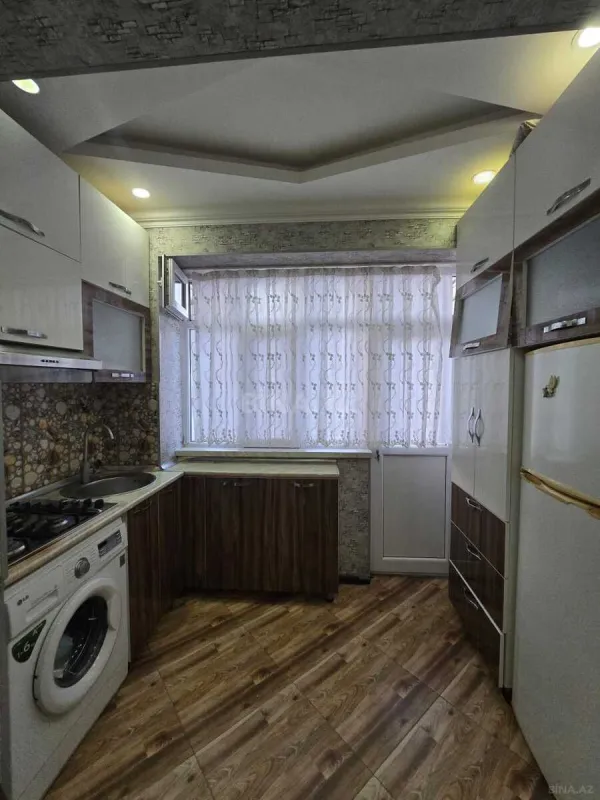 Kirayə verilir 2 otaqlı mənzil 65 m²
