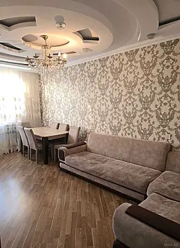 Kirayə verilir 2 otaqlı mənzil 65 m²