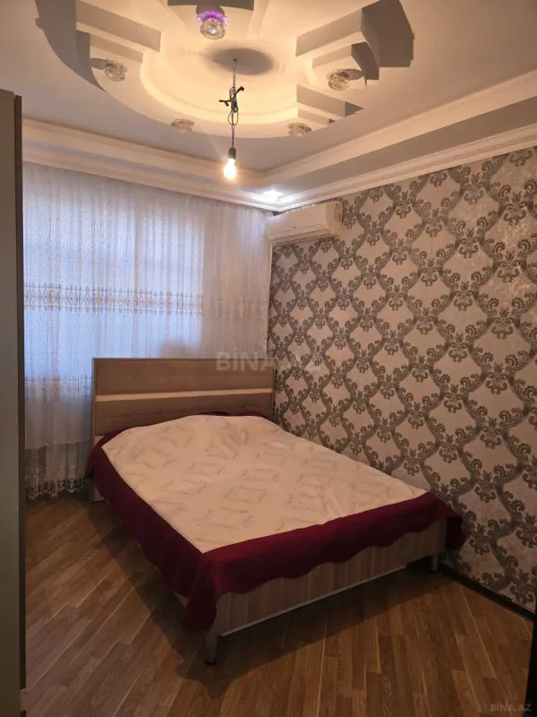 Kirayə verilir 2 otaqlı mənzil 65 m²