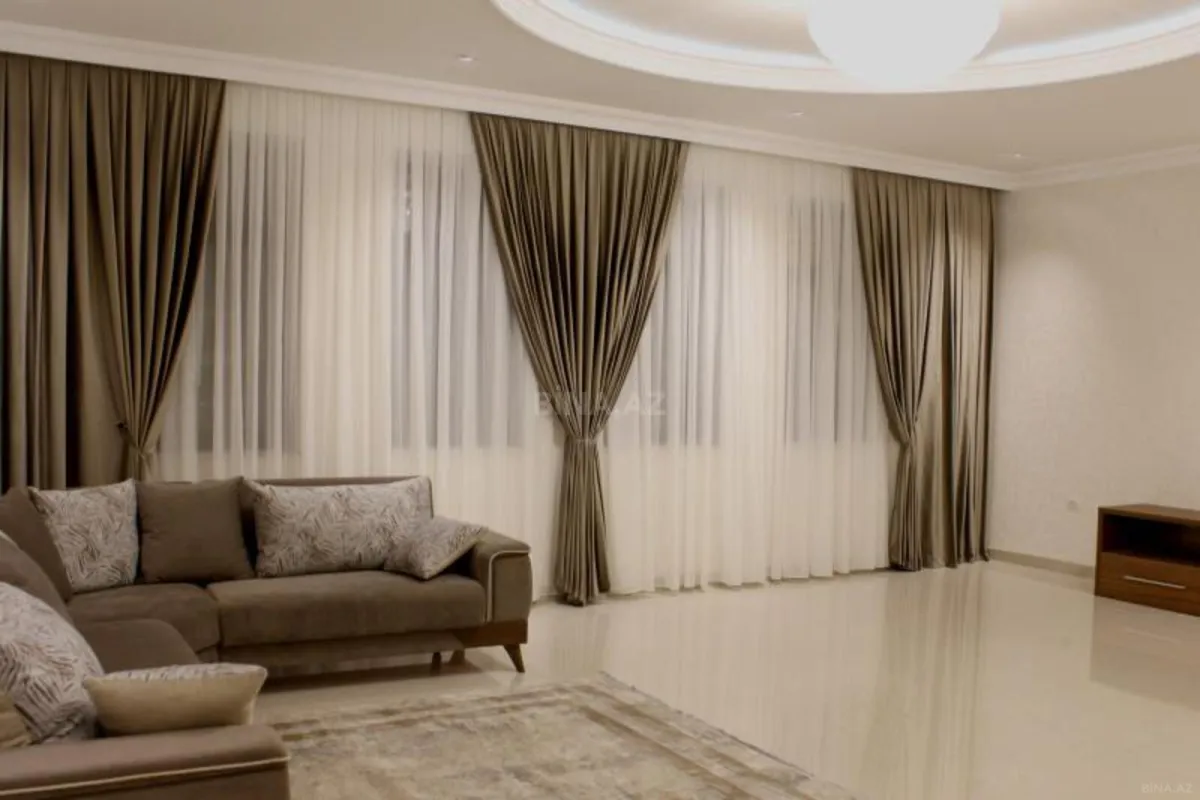 Kirayə verilir 6 otaqlı həyət evi 400 m²