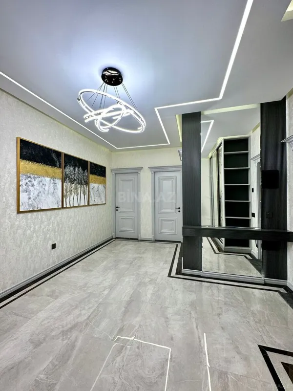 Kirayə verilir 3 otaqlı mənzil 120 m²