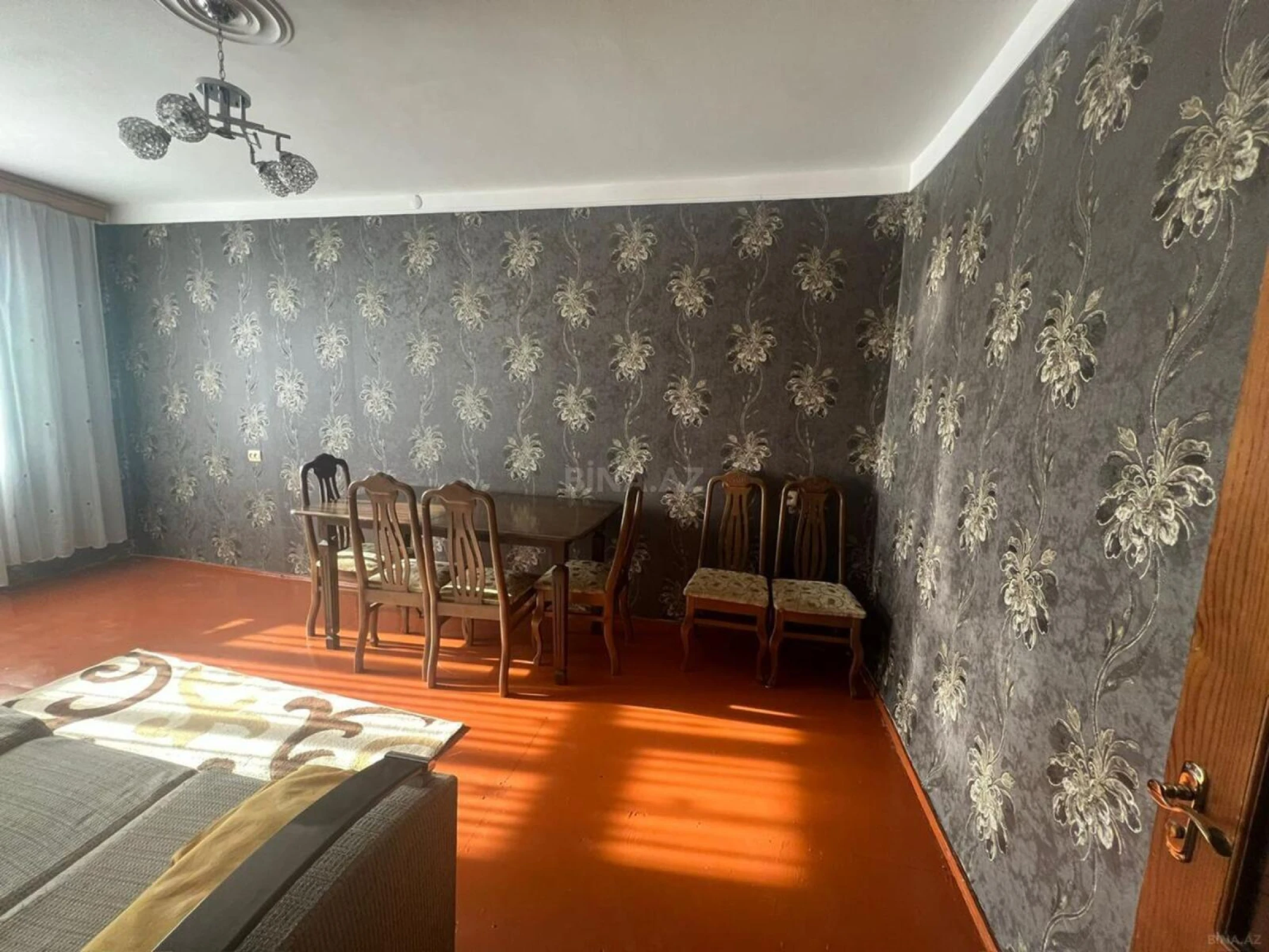 Kirayə verilir 2 otaqlı mənzil 65 m²